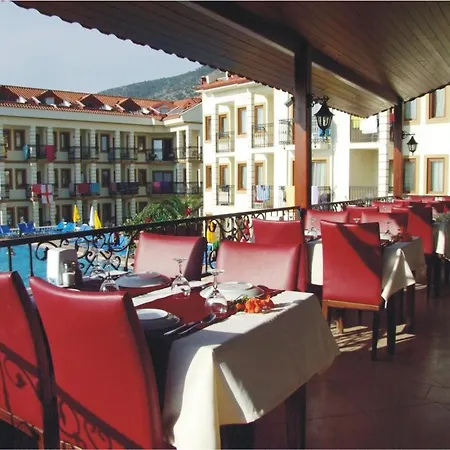 Отель Leytur 3*