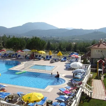 Leytur 3*